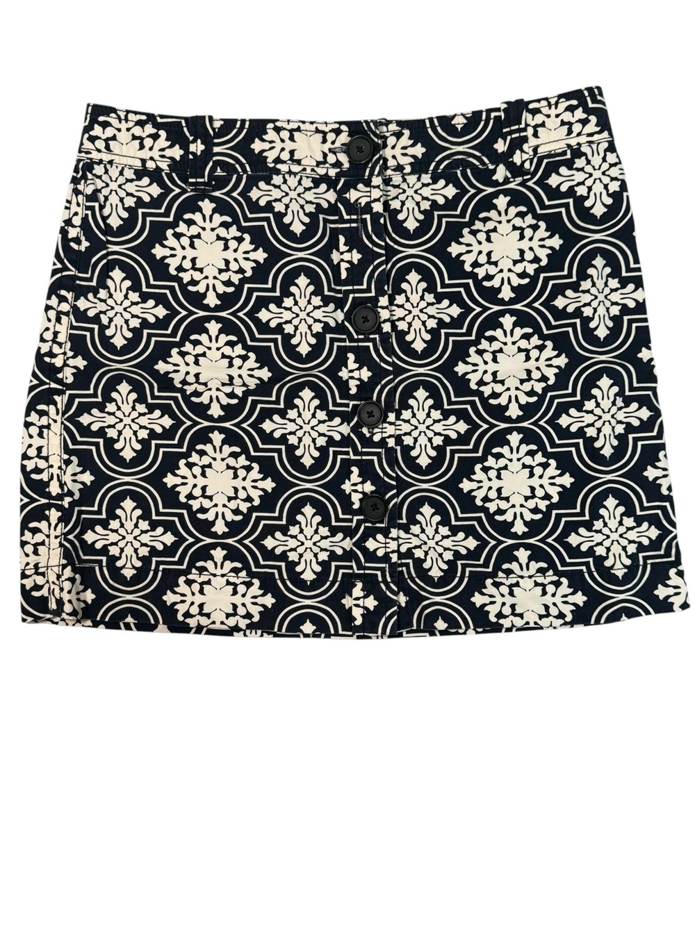 J. Crew Navy Blue/ White Medallion Patterned Mini Skirt
Size 8